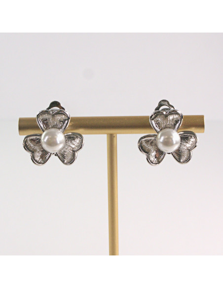 Klipsy do Uszu Lolita Akcesoria Klips do UCHA SREEBRNE KWIATKI Z PEREŁKĄ