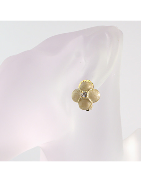 Klipsy do Uszu Lolita Akcesoria Klips do UCHA BEŻOWE KONICZYNY LILIJKA