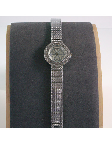 Zegarek damski srebrny z białą tarczą i...