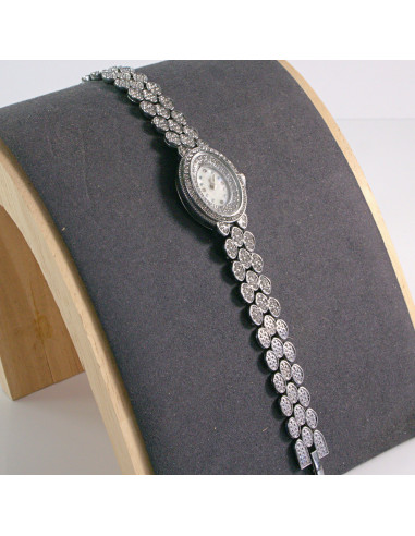 Zegarek damski vintage srebrny z białą tarczą z...