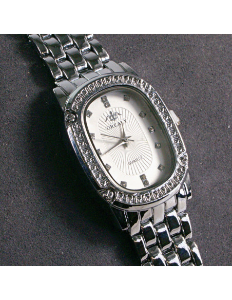 Zegarek damski vintage  srebrny z białą tarczą Lolita Akcesoria