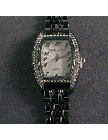 Zegarek damski vintage czarny z białą tarczą...