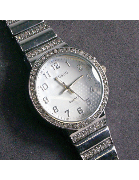 Zegarek damski vintage srebrny z biała tarcza Lolita Akcesoria