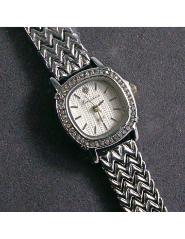 Zegarek damski vintage srebrny z białą tarczą i...