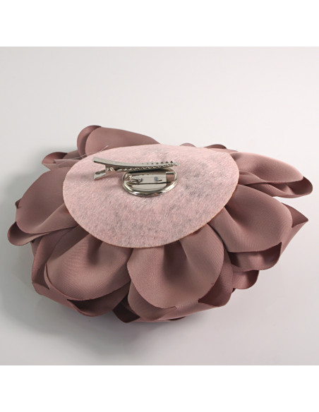 KWIAT Z MATERIAŁU BROSZKA PRZYPINKA LOLITA AKCESORIA 14 CM BRUDNY RÓŻ