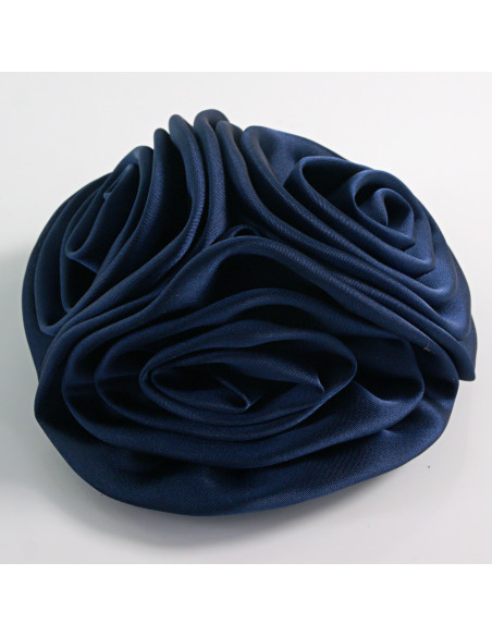 KWIAT Z MATERIAŁU BROSZKA PRZYPINKA LOLITA AKCESORIA POTRÓJNA RÓŻA GRANAT