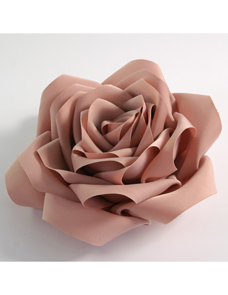 KWIAT Z MATERIAŁU BROSZKA PRZYPINKA LOLITA AKCESORIA  RÓŻA 12 cm RÓŻOWY