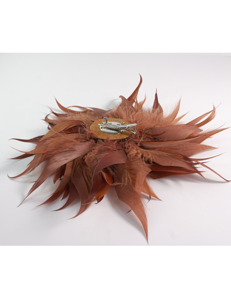 KWIAT Z PIÓR BROSZKA PRZYPINKA PIÓRA PUSZEK LOLITA AKCESORIA 14-16 CM