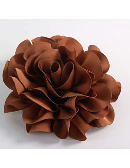 KWIAT Z MATERIAŁU RÓŻA BROSZKA PRZYPINKA LOLITA AKCESORIA 10 CM BRĄZOWY