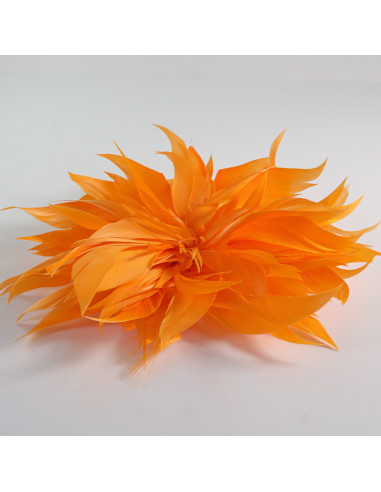 KWIAT BROSZKA Z PIÓR PRZYPINKA PUSZEK PIÓRA...