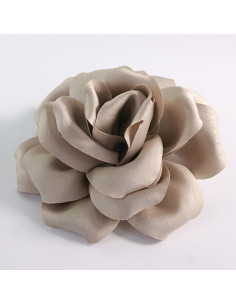 KWIAT Z MATERIAŁU RÓŻA BROSZKA PRZYPINKA LOLITA AKCESORIA... 2