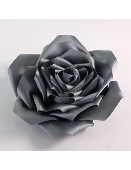 KWIAT Z MATERIAŁU RÓŻA BROSZKA PRZYPINKA LOLITA AKCESORIA 12 CM SZARY