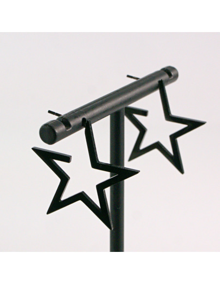 KOLCZYKI ZE STALI CHIRURGICZNEJ  LOLITA AKCESORIA CZARNE GWIAZDKI