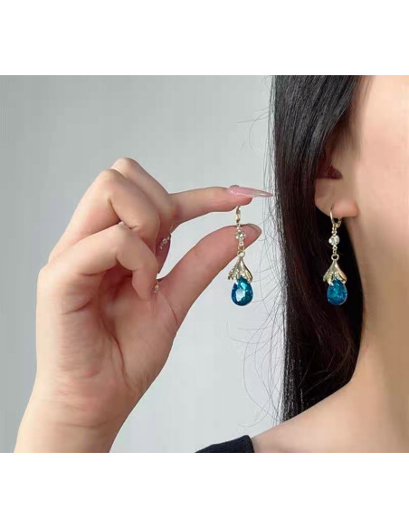 Kolczyki z TURKUSOWĄ ŁEZKĄ Lolita Accessories srebrny sztyft 925