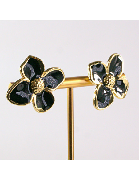 Kolczyki ze stali chirurgicznej KWIAT CZARNY Lolita Akcesoria