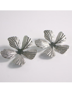 Kolczyki ze stali chirurgicznej SREBRNY KWIATEK Lolita...