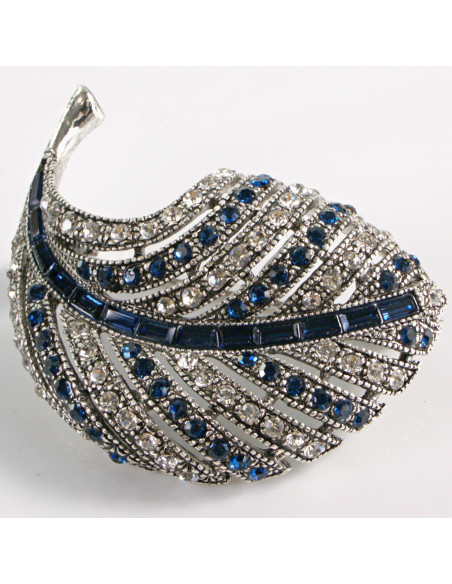 BROSZKA BROSZA  LIŚĆ LISTEK Z NIEBIESKIMI CYRKONIAMI LOLITA AKCESORIA