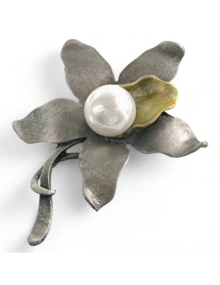 Broszka Brosza "KWIATEK " z PERŁĄ Lolita Accessories Przypinka Ozdobna