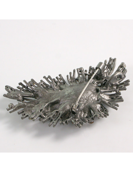 BROSZKA BROSZA ASYMETRYCZNA Z ZIELONYM KAMIENIEM LOLITA AKCESORIA