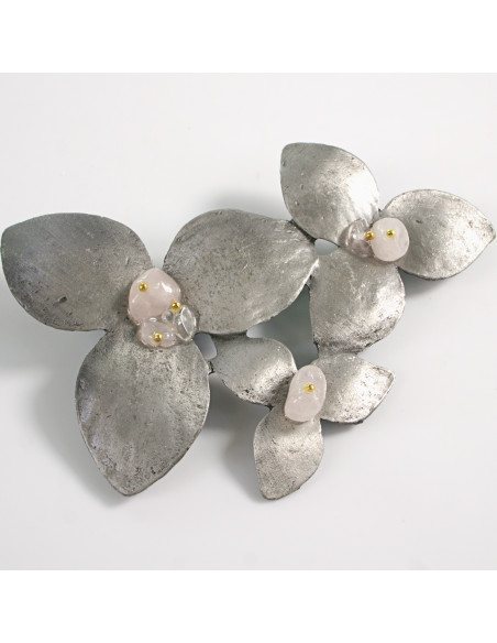 KLASYCZNA BROSZKA BROSZA GALERYJNA  TRZY KWIATY  Lolita Accessories