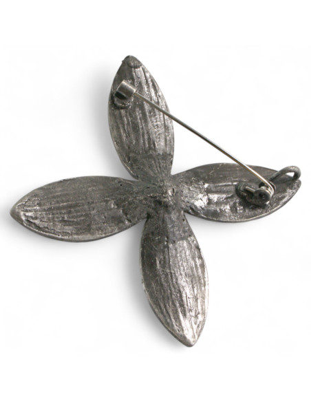 KLASYCZNA BROSZKA BROSZA GALERYJNA ROZETA KWIAT LILIJKA Lolita Accessories