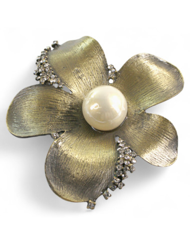 KLASYCZNA BROSZKA BROSZA GALERYJNA ROZETA KWIA Z PERŁĄ Lolita Accessories