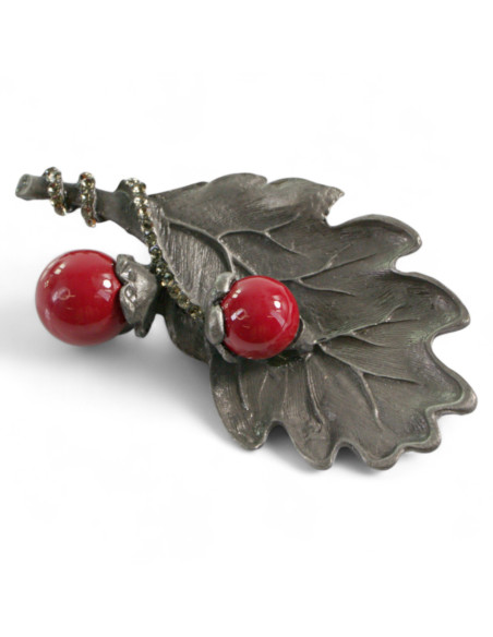 BROSZKA BROSZA GRAFITOWY LIŚĆ DĘBU Z PERŁĄ LOLITA AKCESORIA