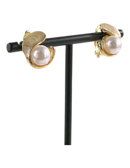 Klipsy do Uszu  BEŻOWY ZAWIJAS Z PERŁĄ Lolita Akcesoria