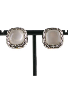 KLIPSY DO USZU SREBRNE KWADRATY "GUZIKI" KOCIE OKO ECRU...