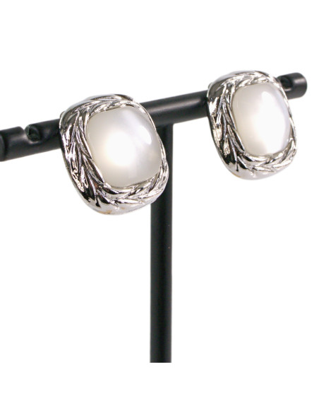 KLIPSY DO USZU SREBRNE KWADRATY "GUZIKI" KOCIE OKO ECRU LOLITA AKCESORIA