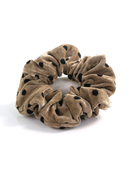 Gumka do włosów Scrunchie aksamitna w KROPKI LOLITA AKCESORIA CIEPŁY BEŻ