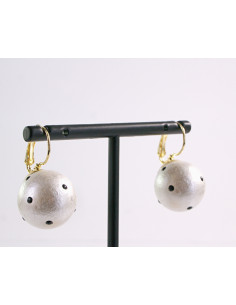 Kolczyki WISZĄCE PERŁY W KROPKI  LOLITA AKCESORIA srebrny... 2