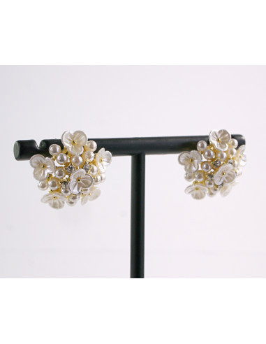 Kolczyki PERŁOWE KWIATKI   LOLITA AKCESORIA...