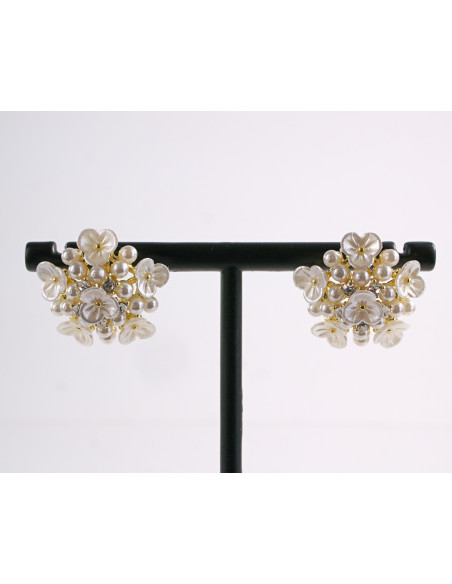 Kolczyki PERŁOWE KWIATKI KWIATY Lolita Akcesoria SREBRNY SZTYFT 925