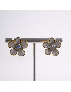 Kolczyki KWIATKI KWIATY  ecru   STAL CHIRURGICZNA  LOLITA...