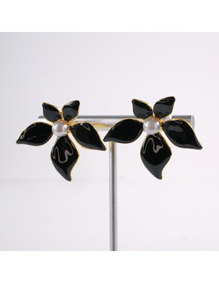 Kolczyki KWIATEK KWIAT Z PERŁĄ CZARNY  STAL CHIRURGICZNA  LOLITA AKCESORIA