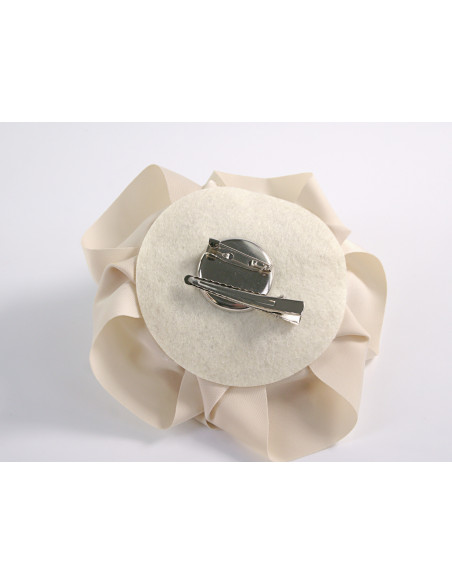 KWIAT Z MATERIAŁU BROSZKA PRZYPINKA LOLITA AKCESORIA RÓŻA 12 cm jasny beż