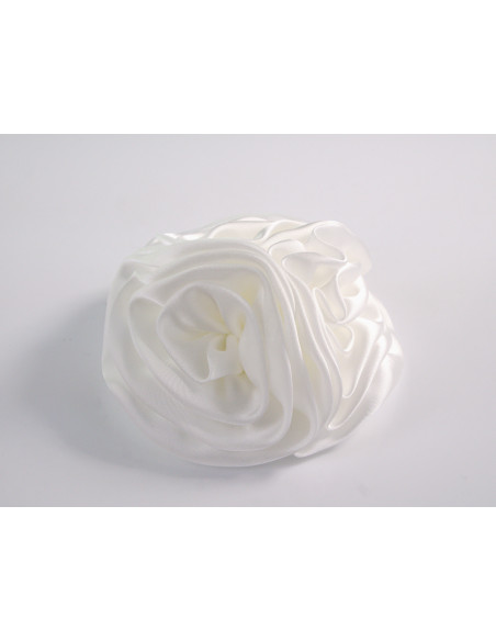 KWIAT Z MATERIAŁU BROSZKA PRZYPINKA LOLITA AKCESORIA POTRÓJNA RÓŻA 11 cm