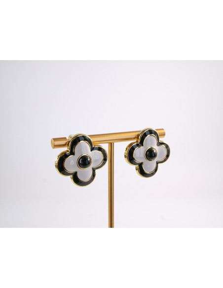 Kolczyki BIAŁO - CZARNE KWIATY KWIATKI STAL CHIRURGICZNA  LOLITA AKCESORIA