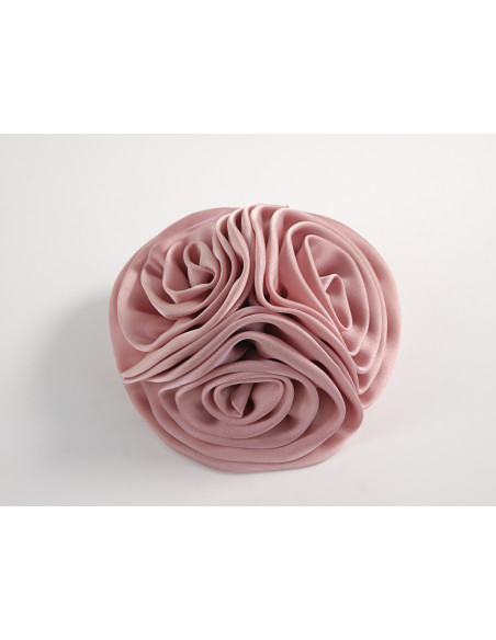 KWIAT Z MATERIAŁU BROSZKA PRZYPINKA LOLITA AKCESORIA POTRÓJNA RÓŻA 11 cm