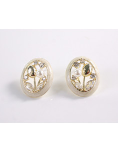 Kolczyki ECRU KWIATKI TULIPANY Z PERŁĄ LOLITA AKCESORIA... 2