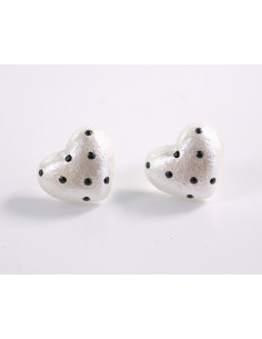 Kolczyki  SERDUSZKA SERCE ECRU LOLITA AKCESORIA srebrny...