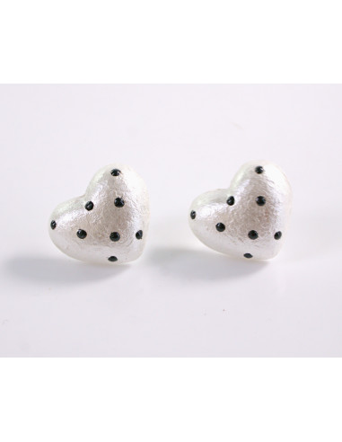 Kolczyki  SERDUSZKA SERCE ECRU LOLITA AKCESORIA...