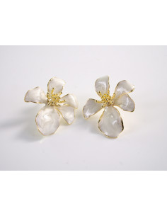 Kolczyki NIEREGULARNE KWIATKI KWIATY  LOLITA AKCESORIA...