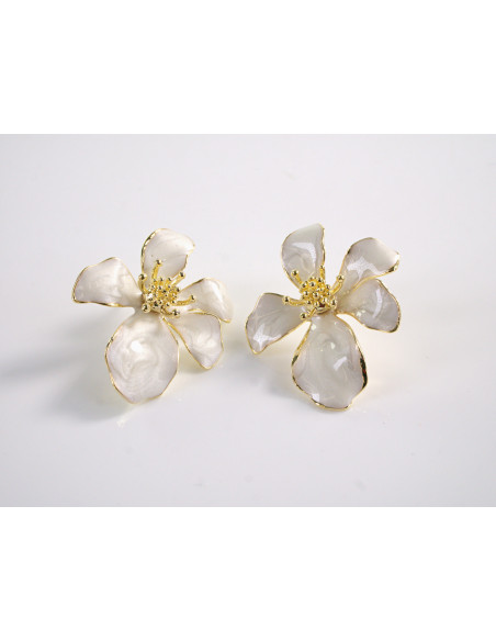 Kolczyki NIEREGULARNE KWIATKI KWIATY  LOLITA AKCESORIA srebrny sztyft 925