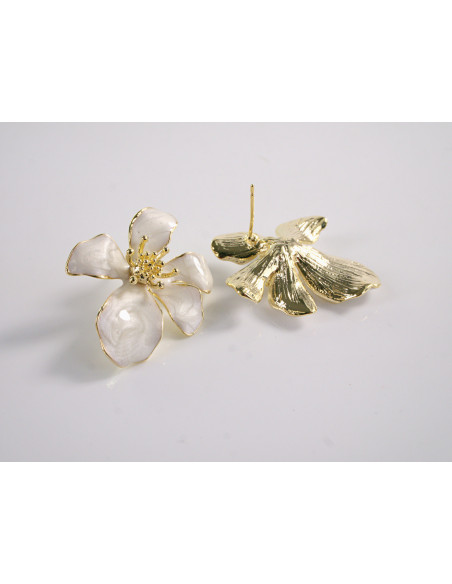 Kolczyki NIEREGULARNE KWIATKI KWIATY  LOLITA AKCESORIA srebrny sztyft 925