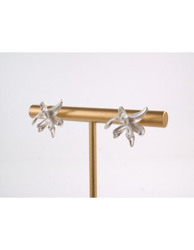 Kolczyki ASYMETRYCZNE  KWIATY SREBRNE KWIATKI...