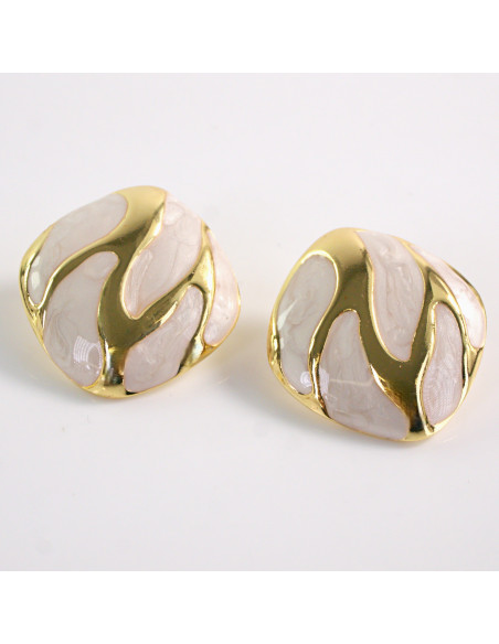 Kolczyki ZŁOTE ROMBY ECRU CIEKNĄCE STAL CHIRURGICZNA LOLITA AKCESORIA