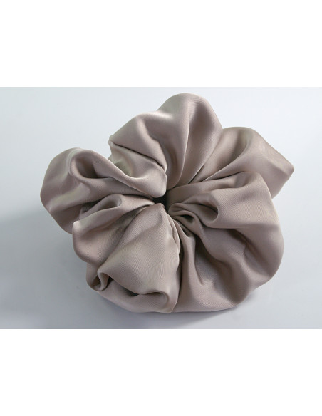 SCRUNCHIE SATYNOWA MEGA DUŻA XXXL SATYNA ŚREDNICA 16-18 CM TAUPE