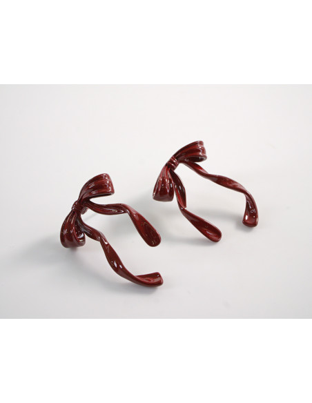 Kolczyki BORDOWE ASYMETRYCZNE KOKARDKI LOLITA AKCESORIA srebrny sztyft 925